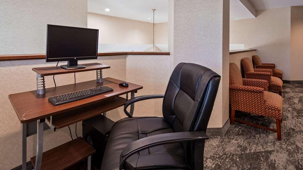 Charlevoix Inn & Suites Surestay Collection By Best Western Létesítmények fotó
